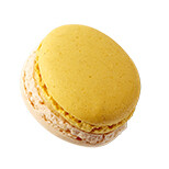 passion-fruit-macaron