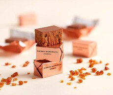 5 Petits Bonheurs caramel praline bar