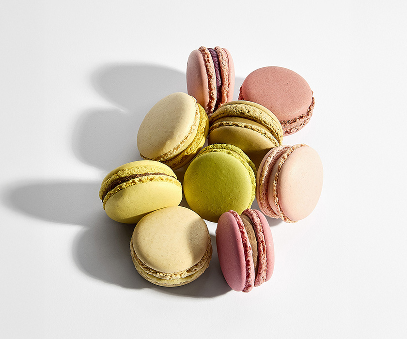 12-piece macaron box “my journey through japan”